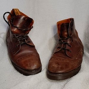 Doc Martens brouged captoe combat boot M sz 8 Vintage?